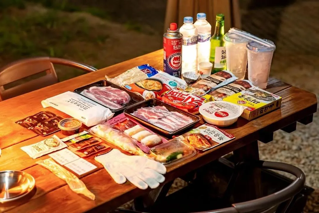 영흥도 산촌카라반 호텔 인천 캠프장