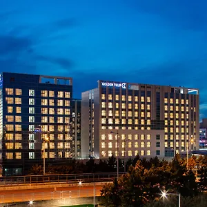 Golden Tulip Airport Hotel